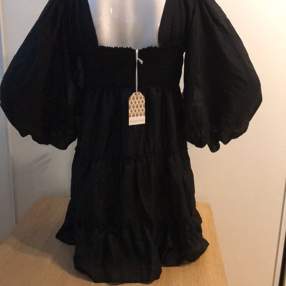 Beautiful black dress, NWT, size L - Picture 2 of 5